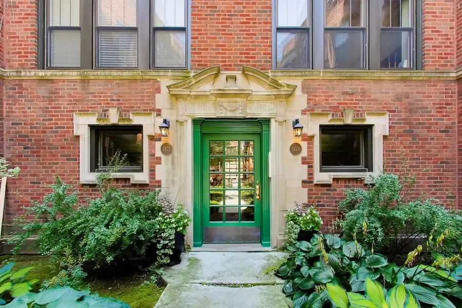 1427 W Elmdale Avenue #2B, Chicago, IL 60660 - #3