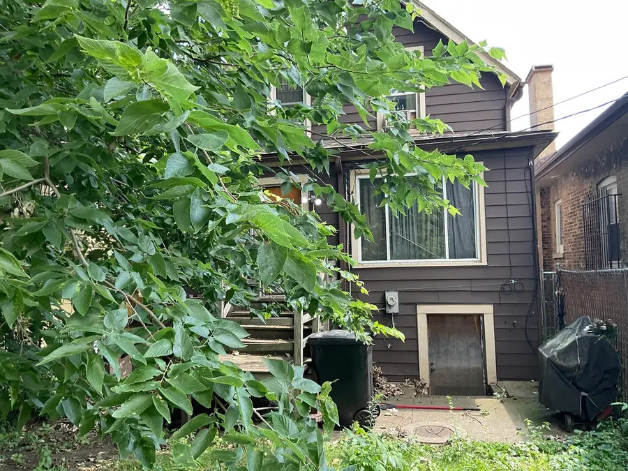 7528 S Merrill Avenue, Chicago, IL 60649 - #2