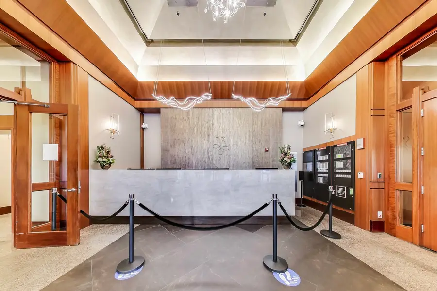 33 W Ontario Street #56F, Chicago, IL 60654 - #2