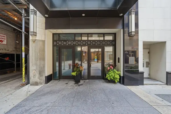 8 W Monroe Street #1904, Chicago, IL 60603
