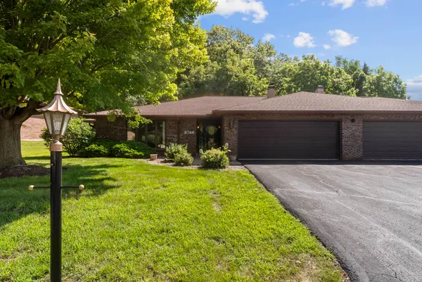 3746 53rd Street #1, Moline, IL 61265