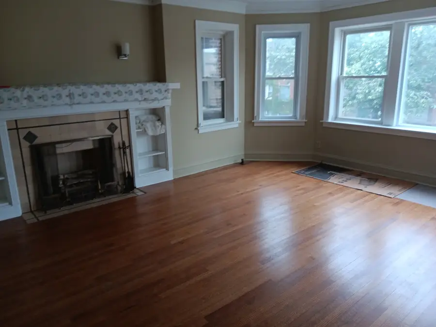 7840 S Essex Avenue, Chicago, IL 60649 - #3