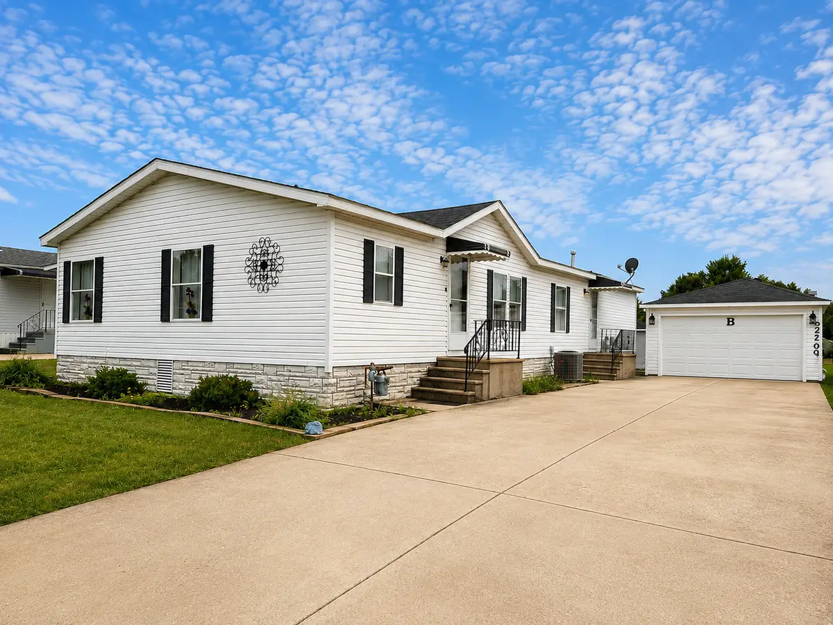 22700 S Foxfire Drive, Frankfort, IL 60423 - #1