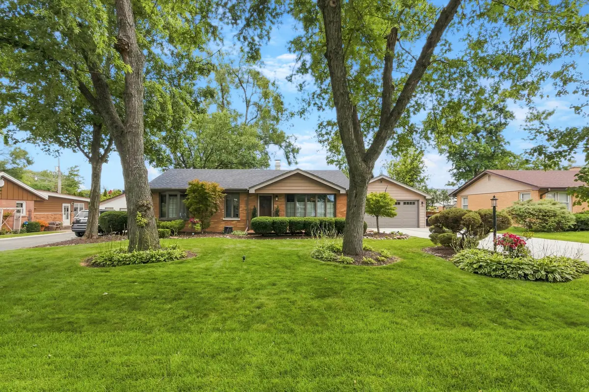 12121 S Nagle Avenue, Palos Heights, IL 60463 - #1