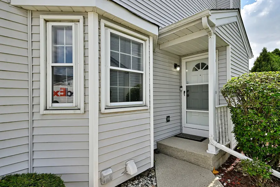 230 N Walnut Street #D, Bensenville, IL 60106 - #3
