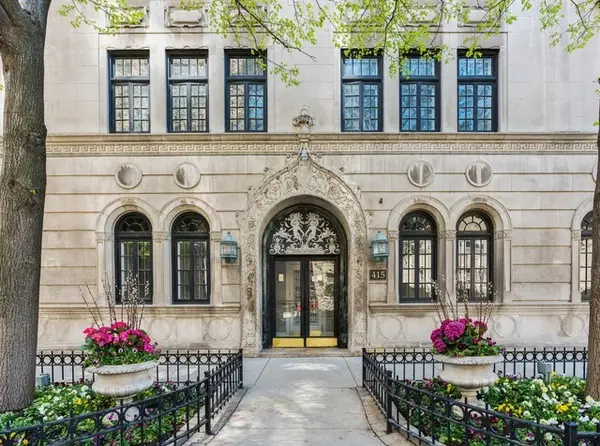415 W Aldine Avenue #6A, Chicago, IL 60657