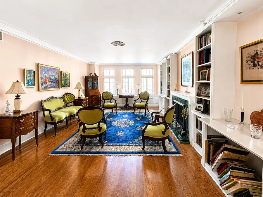 415 W Aldine Avenue #6A, Chicago, IL 60657 - #2