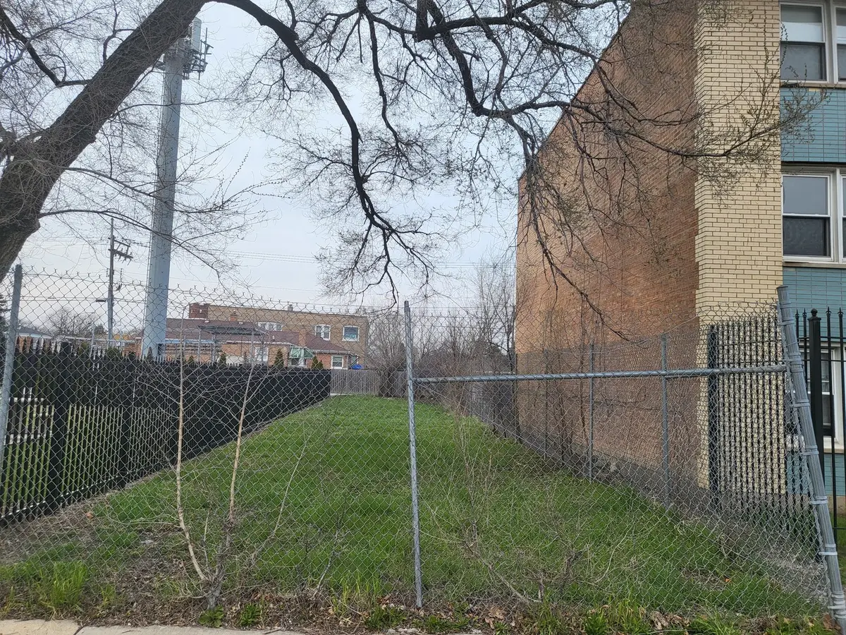 408 E 107th Street, Chicago, IL 60628 - #1