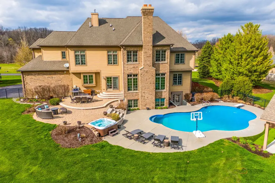 37W209 Deer Pond Court, Saint Charles, IL 60175 - #3