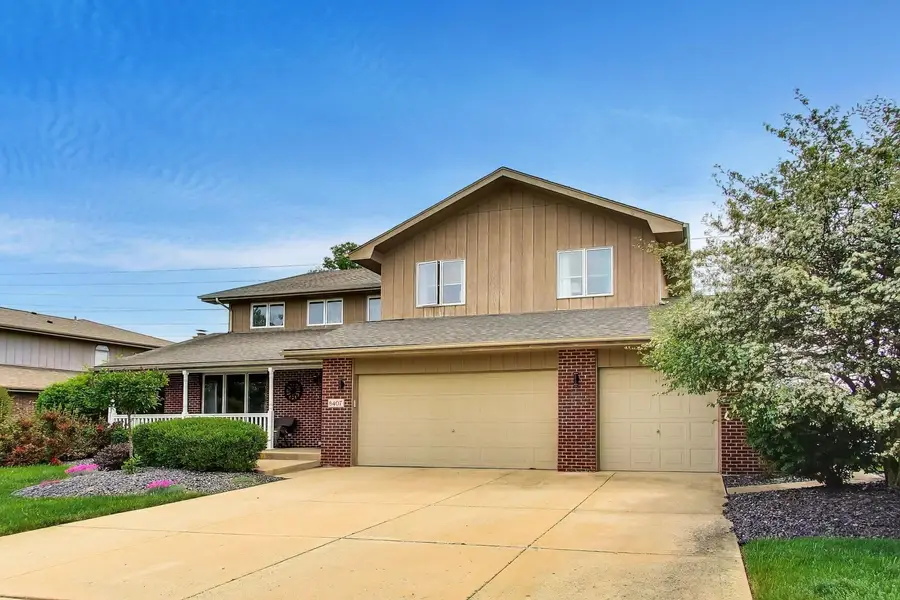 8407 Brookside Glen Drive, Tinley Park, IL 60487 - #2