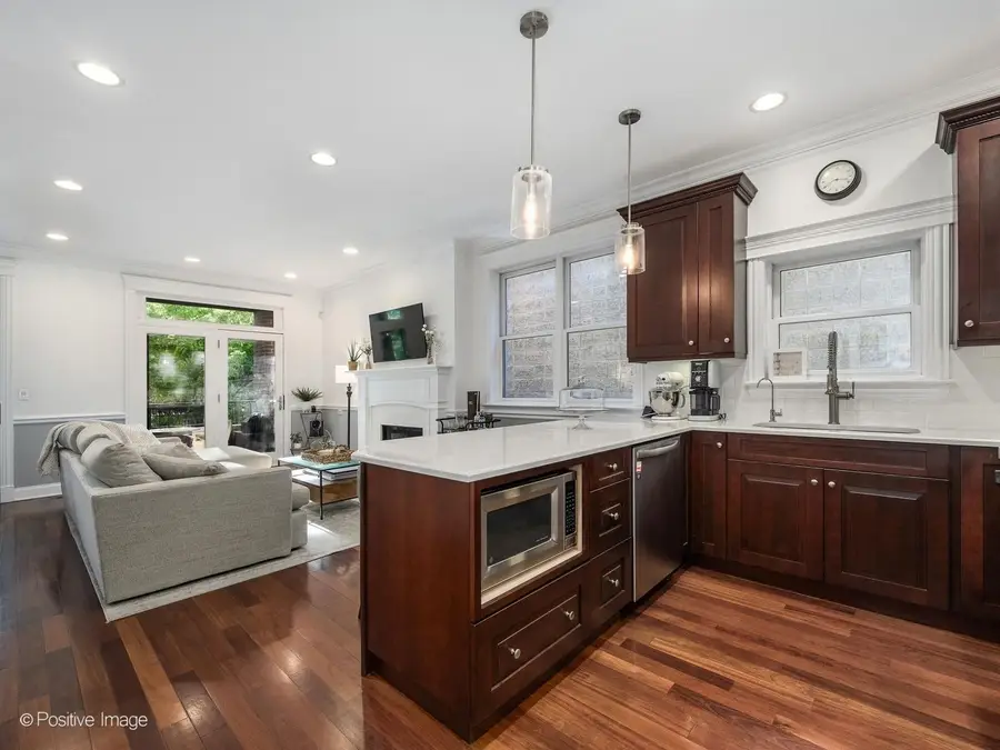 1823 N Sheffield Avenue #2, Chicago, IL 60614 - #3