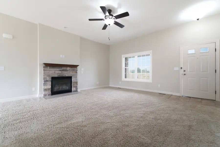 610 Lookout Way, Bourbonnais, IL 60914 - #2