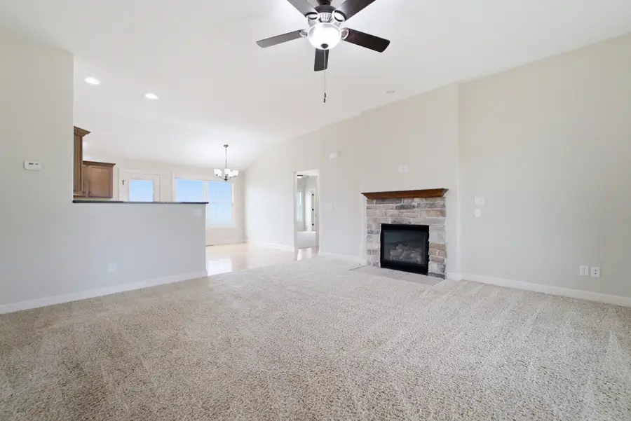 610 Lookout Way, Bourbonnais, IL 60914 - #3
