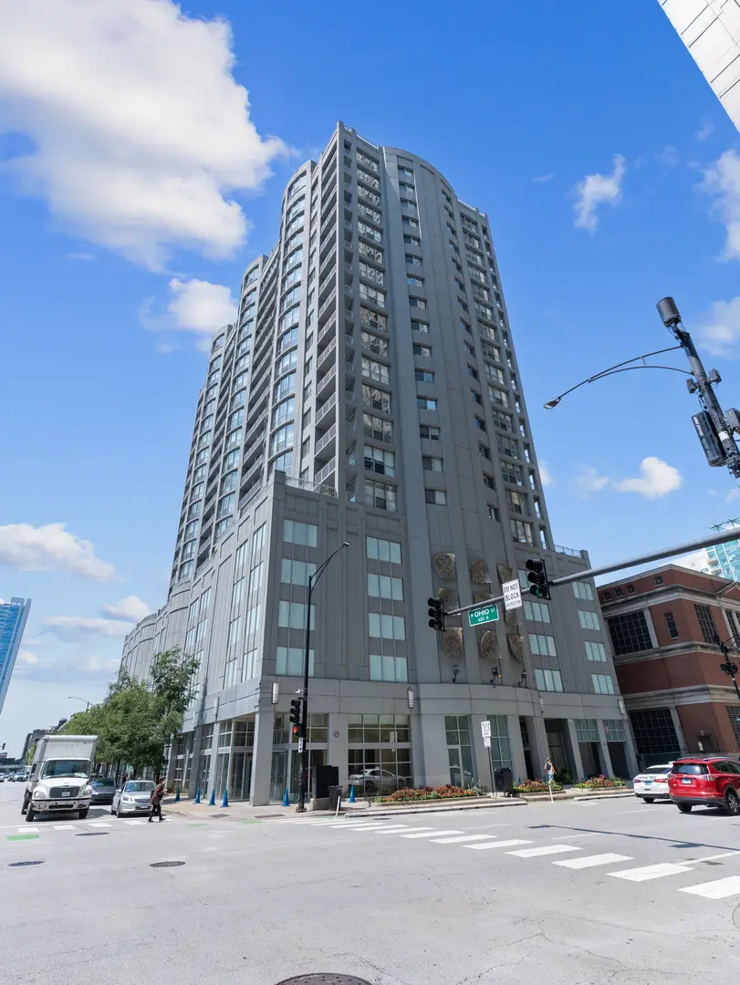 600 N Dearborn Street #602, Chicago, IL 60654 - #1