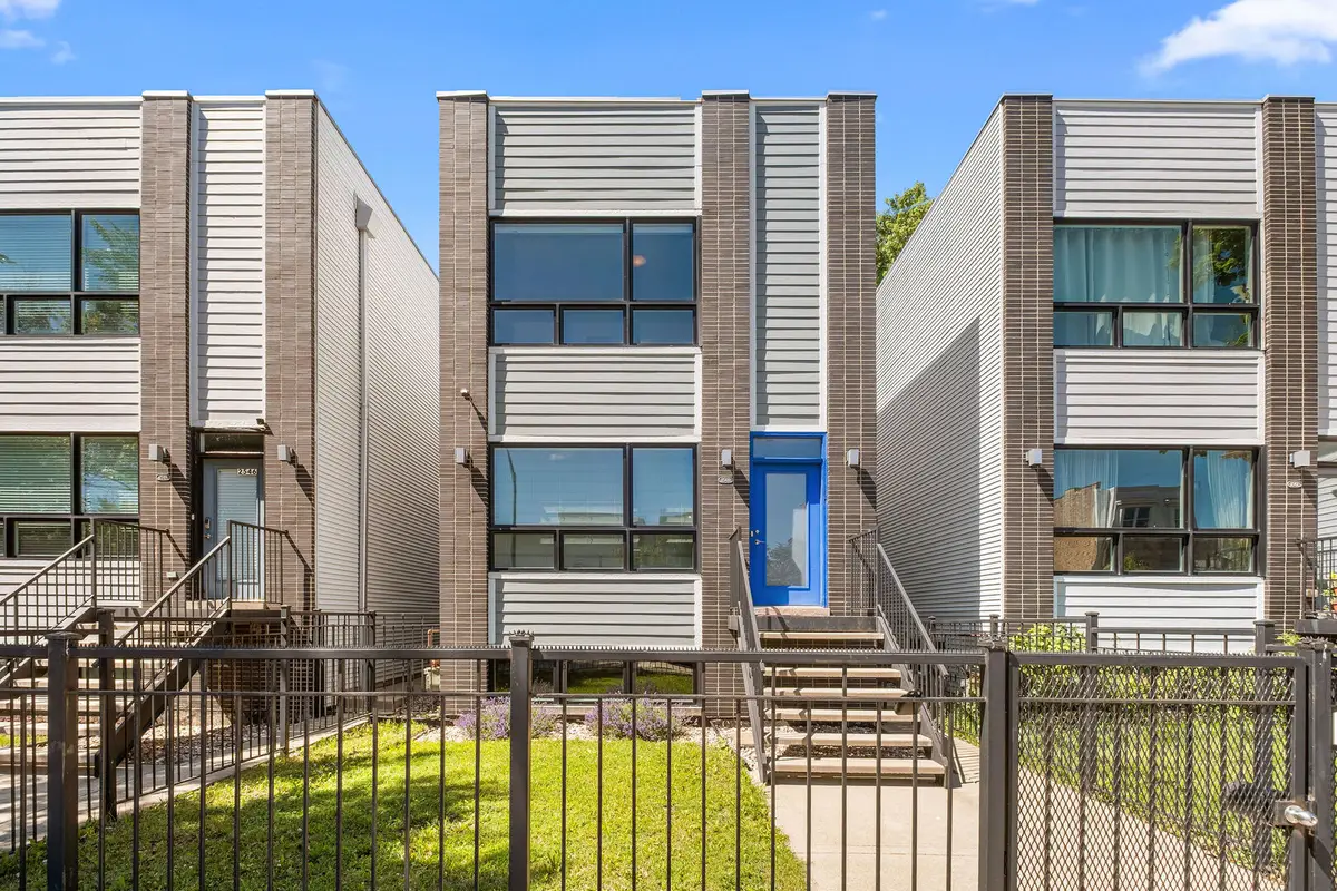 2544 W Warren Boulevard, Chicago, IL 60612 - #1