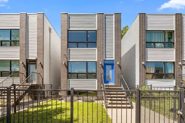 2544 W Warren Boulevard, Chicago, IL 60612