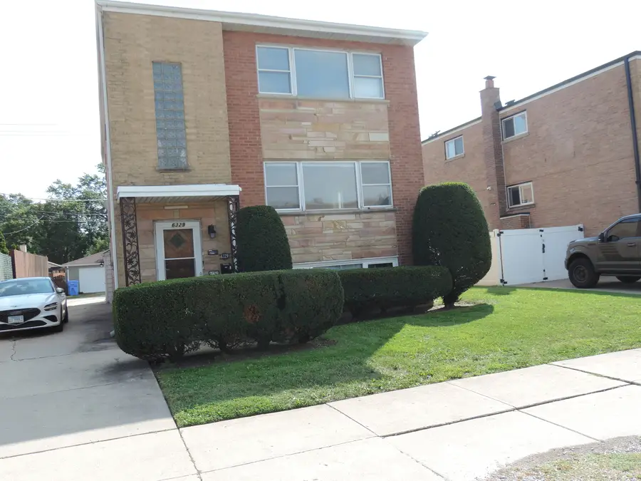 6329 W Touhy Avenue, Chicago, IL 60646 - #2
