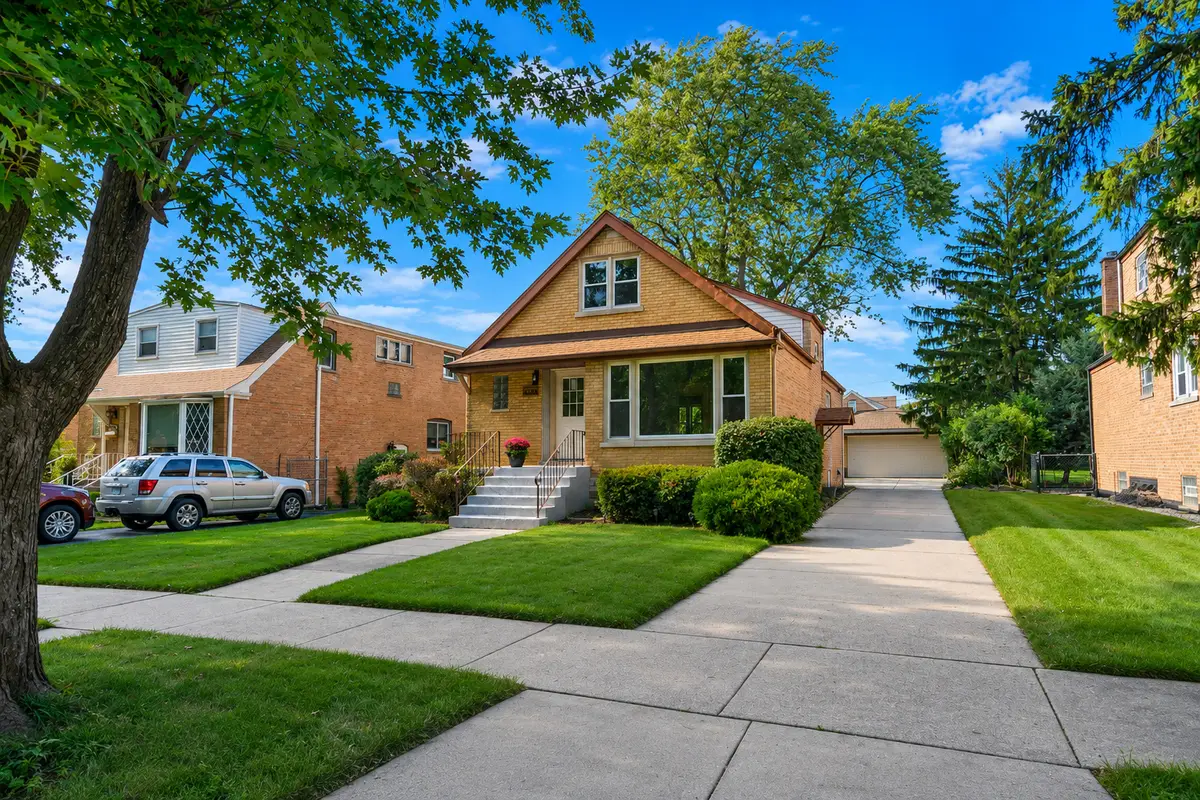 4232 W 109th Street, Oak Lawn, IL 60453 - #1