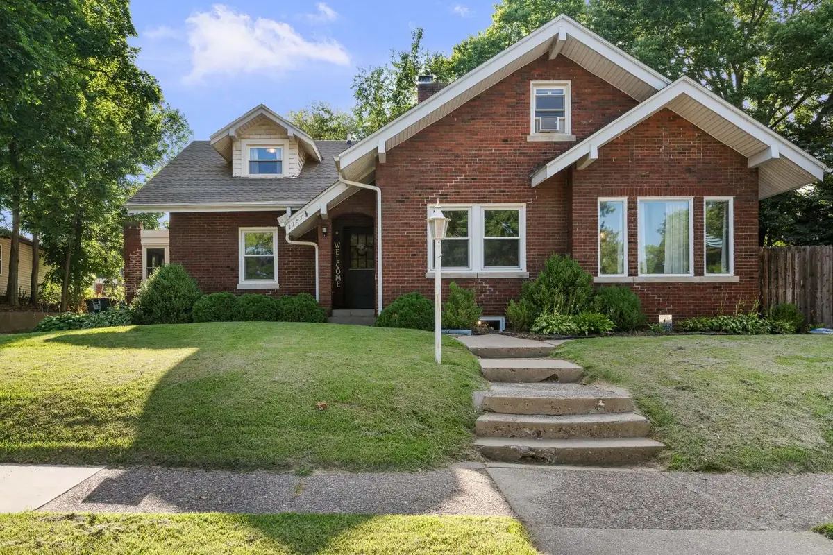 1187 27th Street, Moline, IL 61265 - #1