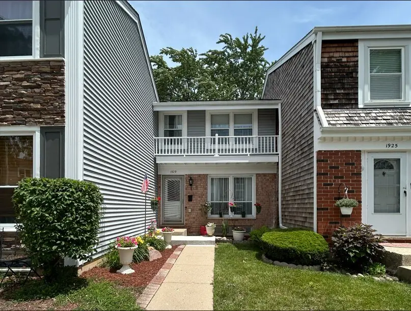 1929 Whitingham Lane, Hoffman Estates, IL 60169 - #1