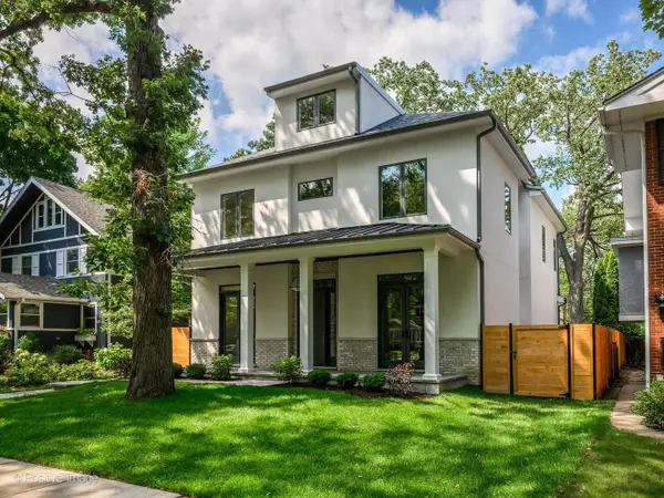 414 Laurel Avenue, Wilmette, IL 60091