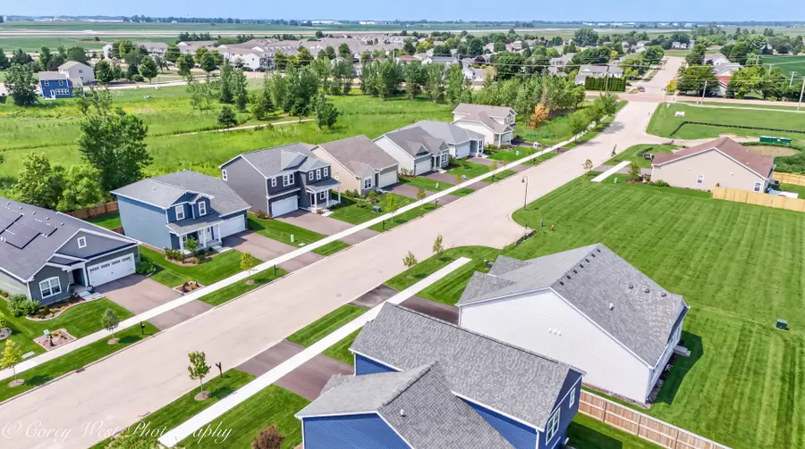 346 N Aspen Drive, Cortland, IL 60112 - #3