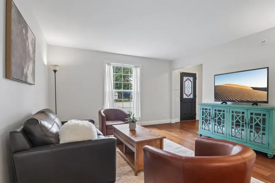1201 Yosemite Parkway, Algonquin, IL 60102 - #3