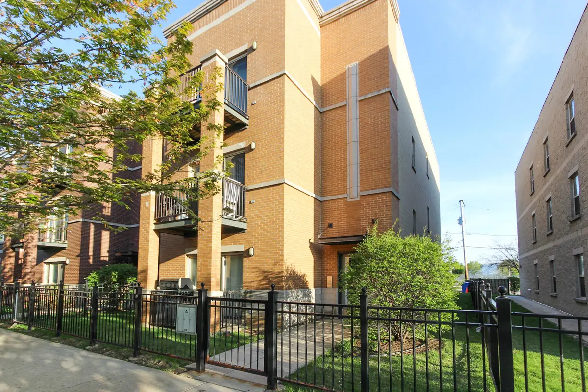 1153 W Washburne Avenue #301, Chicago, IL 60608 - #1