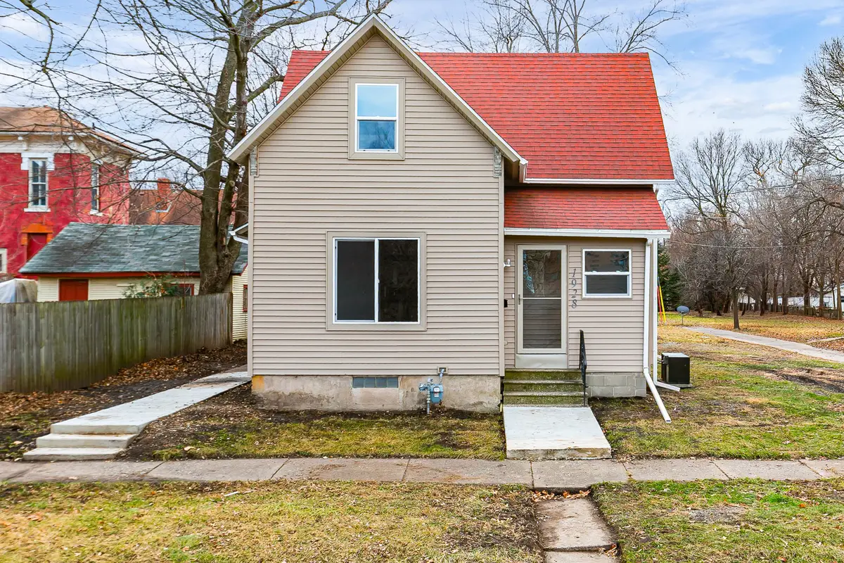 1928 8th Avenue, Rock Island, IL 61201 - #1