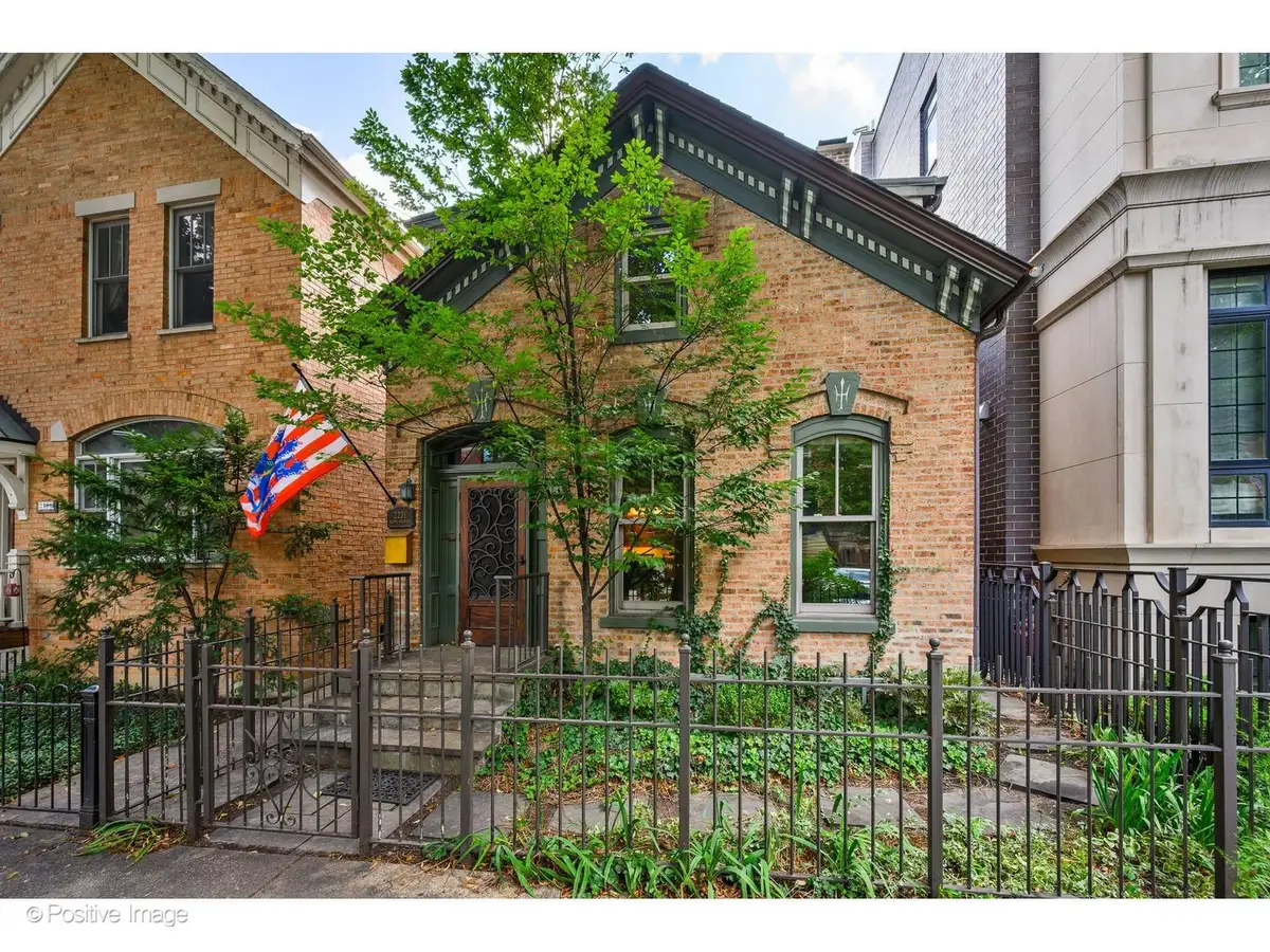 2231 N Magnolia Avenue, Chicago, IL 60614 - #1