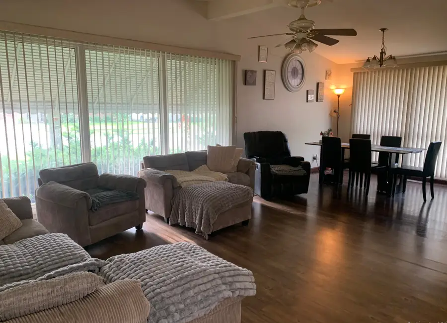 259 Barron Street, Bensenville, IL 60106 - #3