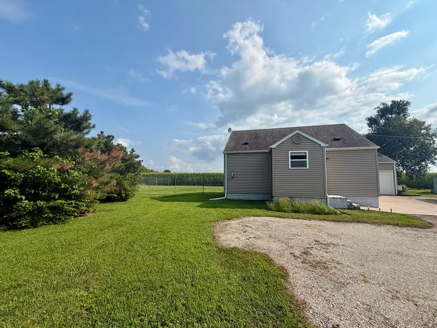 25103 Prophet Road, Rock Falls, IL 61071 - #2