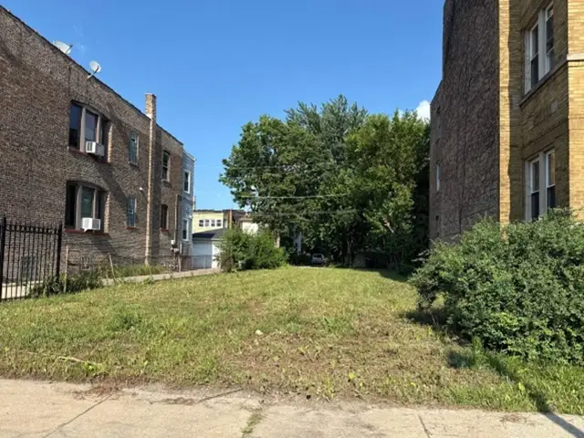 11343 S Forest Avenue, Chicago, IL 60628 - #1