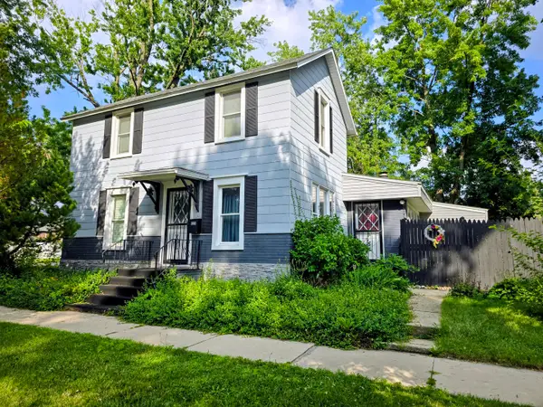 302 S Washington Street, Lockport, IL 60441