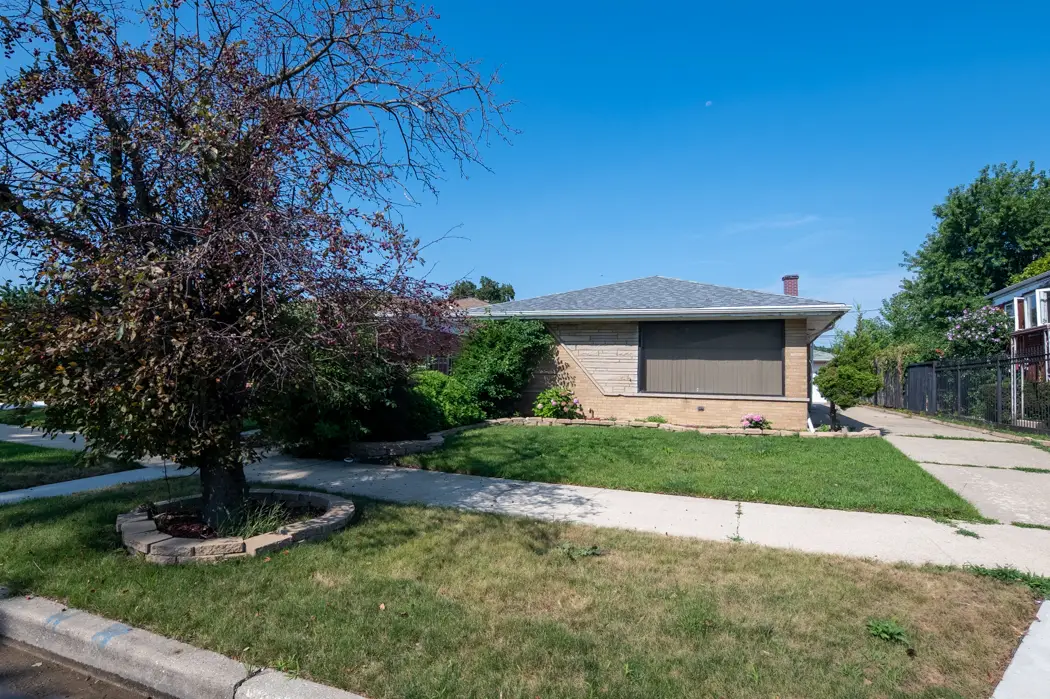 9334 S Cregier Avenue, Chicago, IL 60617 - #1