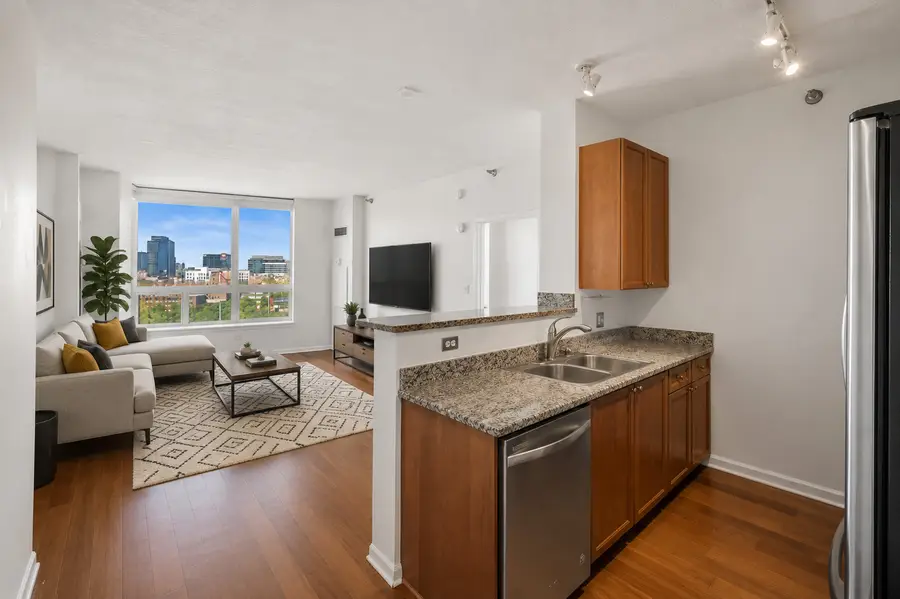600 N Kingsbury Street #1001, Chicago, IL 60610 - #2