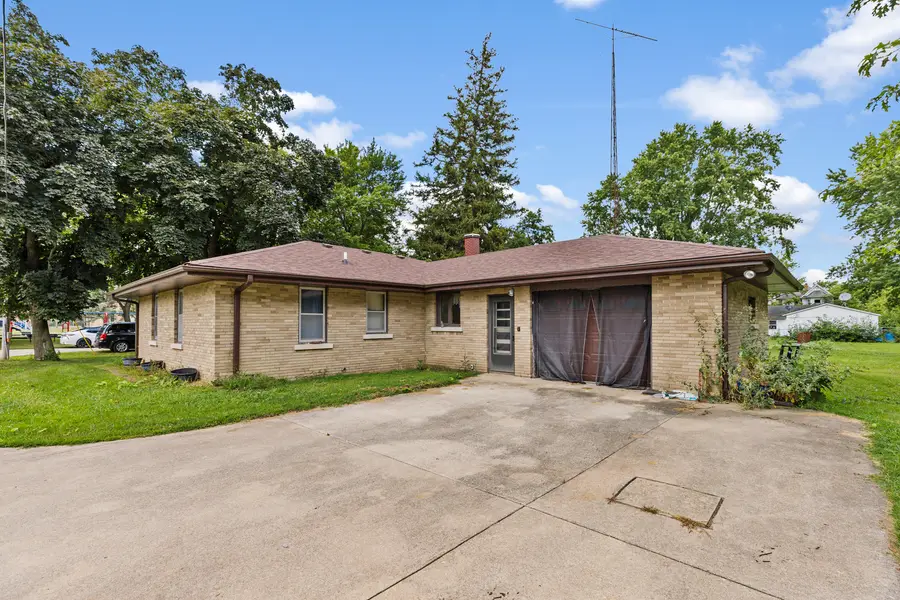 104 S Maple Street, Reddick, IL 60961 - #3