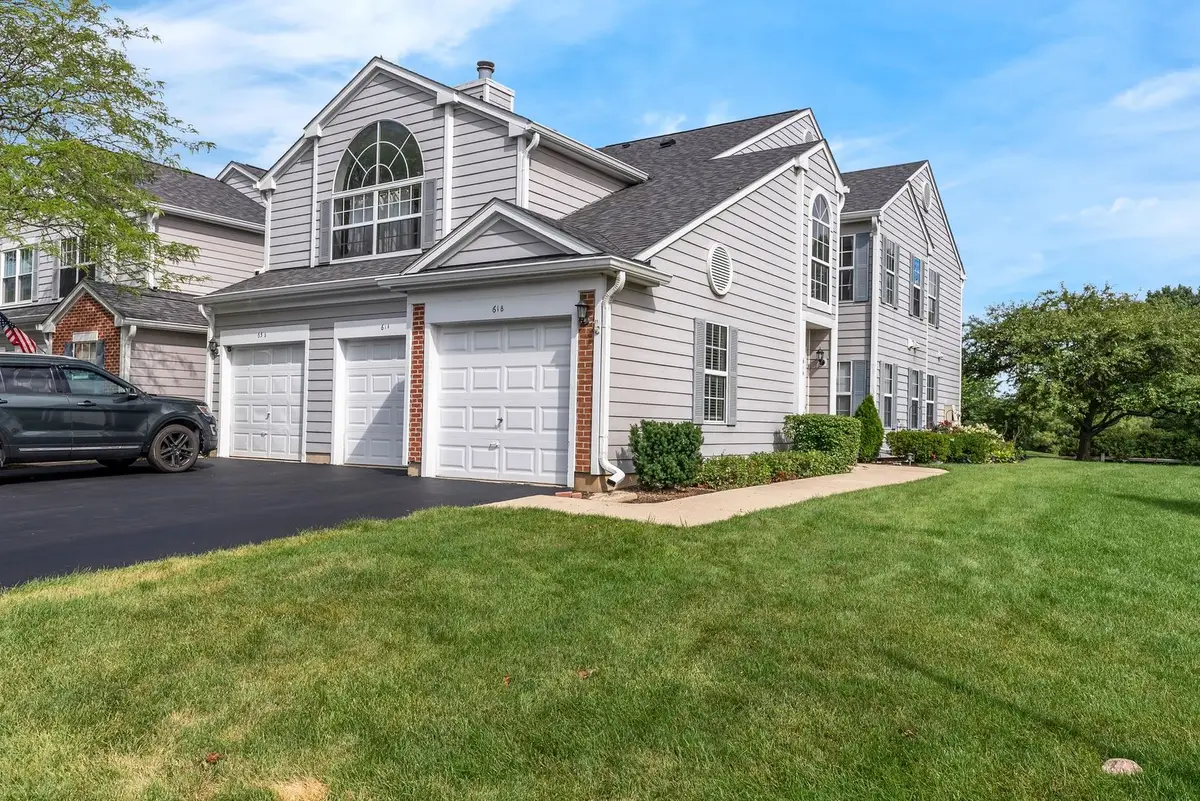 61 Adams Court, Streamwood, IL 60107 - #1
