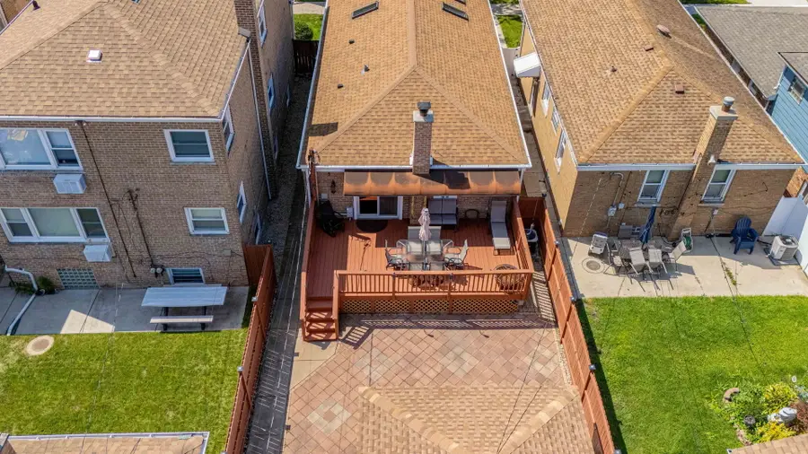 5747 S Meade Avenue, Chicago, IL 60638 - #3