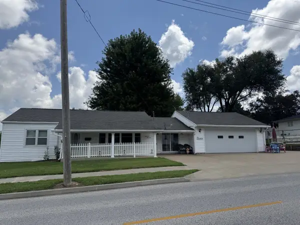 1800 Highland Drive, Quincy, IL 62301