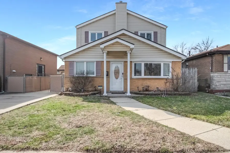 12704 S Muskegon Avenue, Chicago, IL 60633 - #2