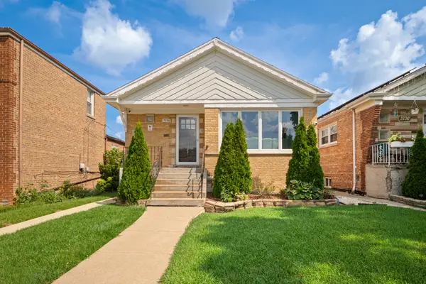 3738 W 83rd Place, Chicago, IL 60652