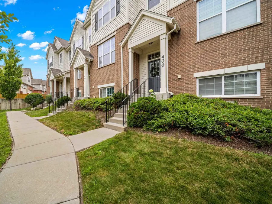 400 Concord Court, Morton Grove, IL 60053 - #3