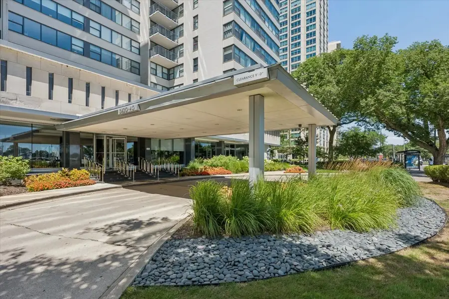 3440 N Lake Shore Drive #5G, Chicago, IL 60657 - #3
