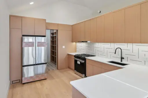 7930 S Kenwood Avenue, Chicago, IL 60619 - #2