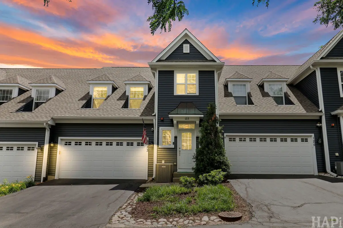 123 5th Street, Libertyville, IL 60048 - #1