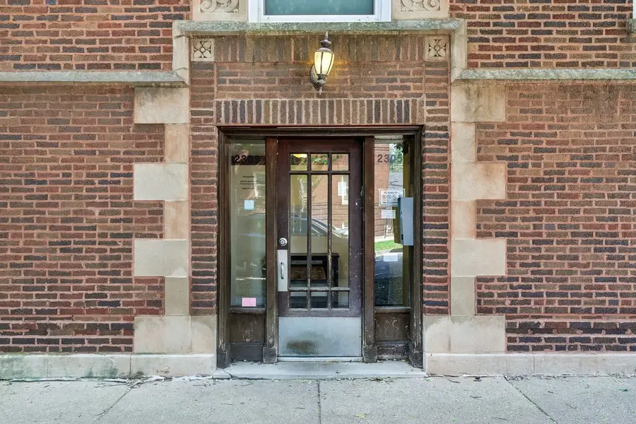 2305 W Winona Street #3W, Chicago, IL 60625 - #3