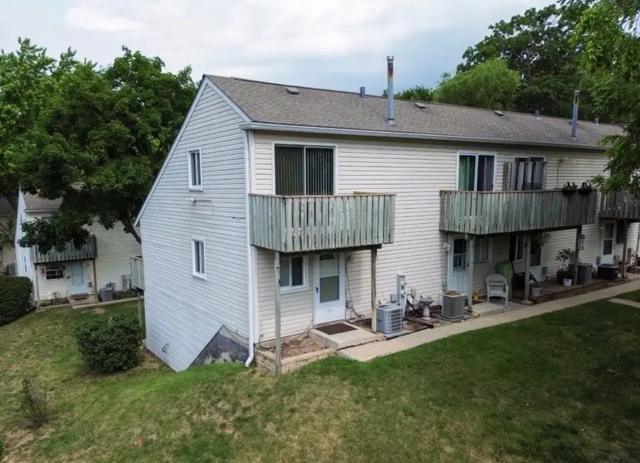 89 Maude Avenue, Fox Lake, IL 60020 - #2