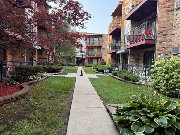 4550 W 57th Street #3E1, Chicago, IL 60629