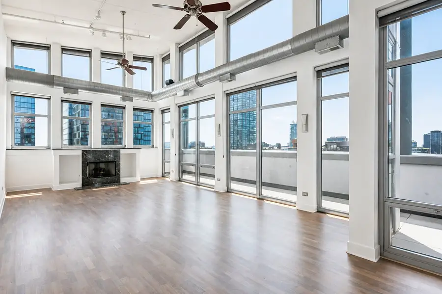 740 W Fulton Street #1402, Chicago, IL 60661 - #3